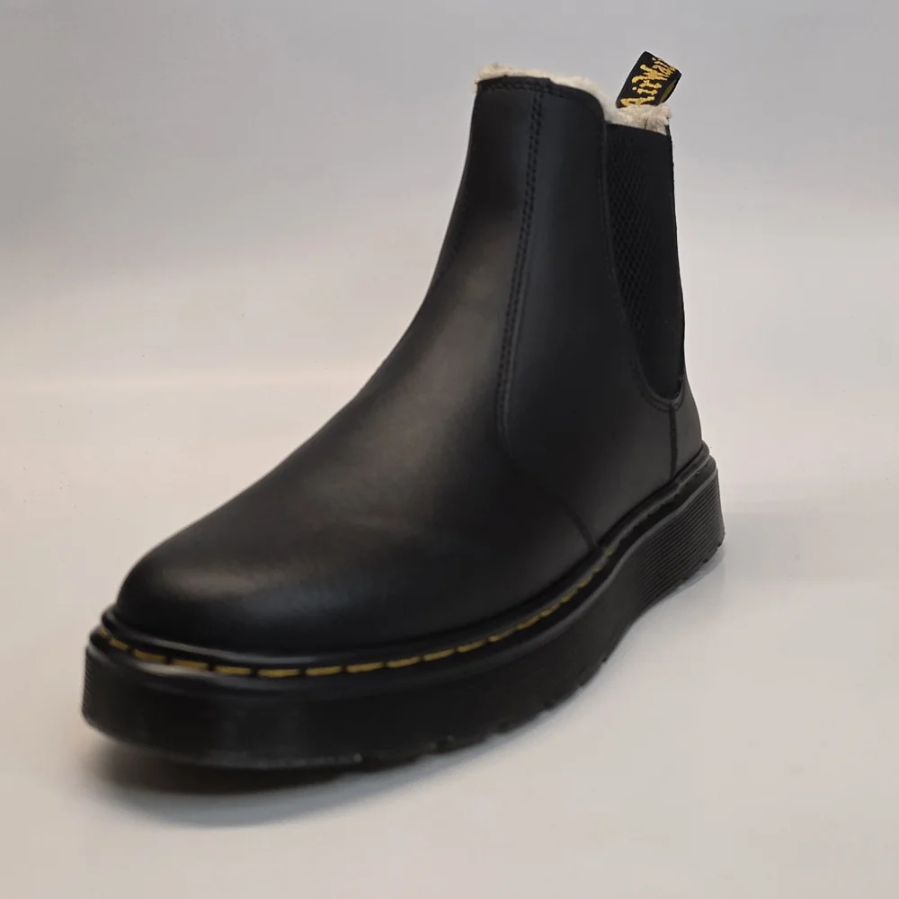 EUC Dr. Martens Black Leather Chelsea Ankle Boots with Shearling Trim